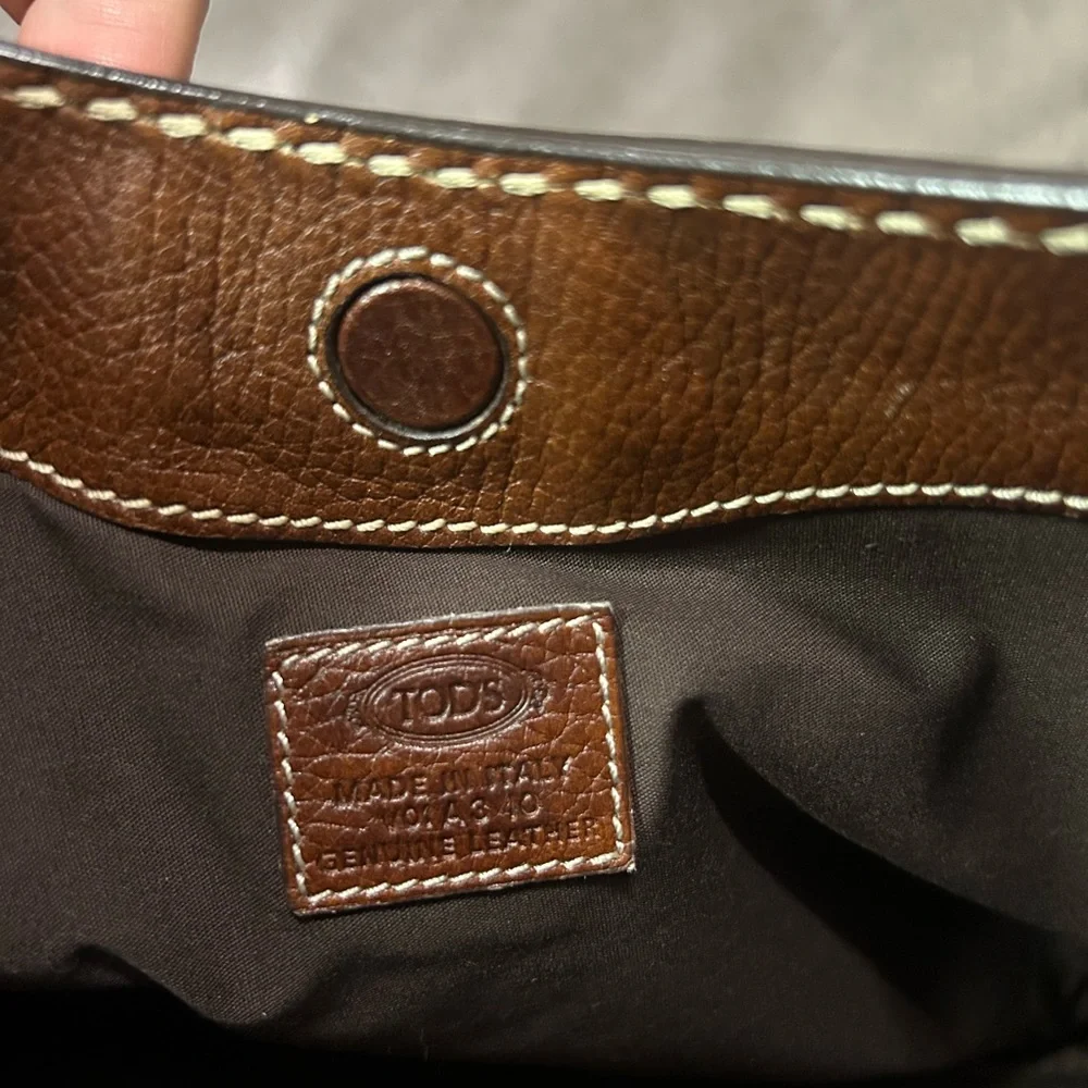 💥SOLD💥 Tod's Leather and Suede Shoulder Bag - Picture 6 of 15